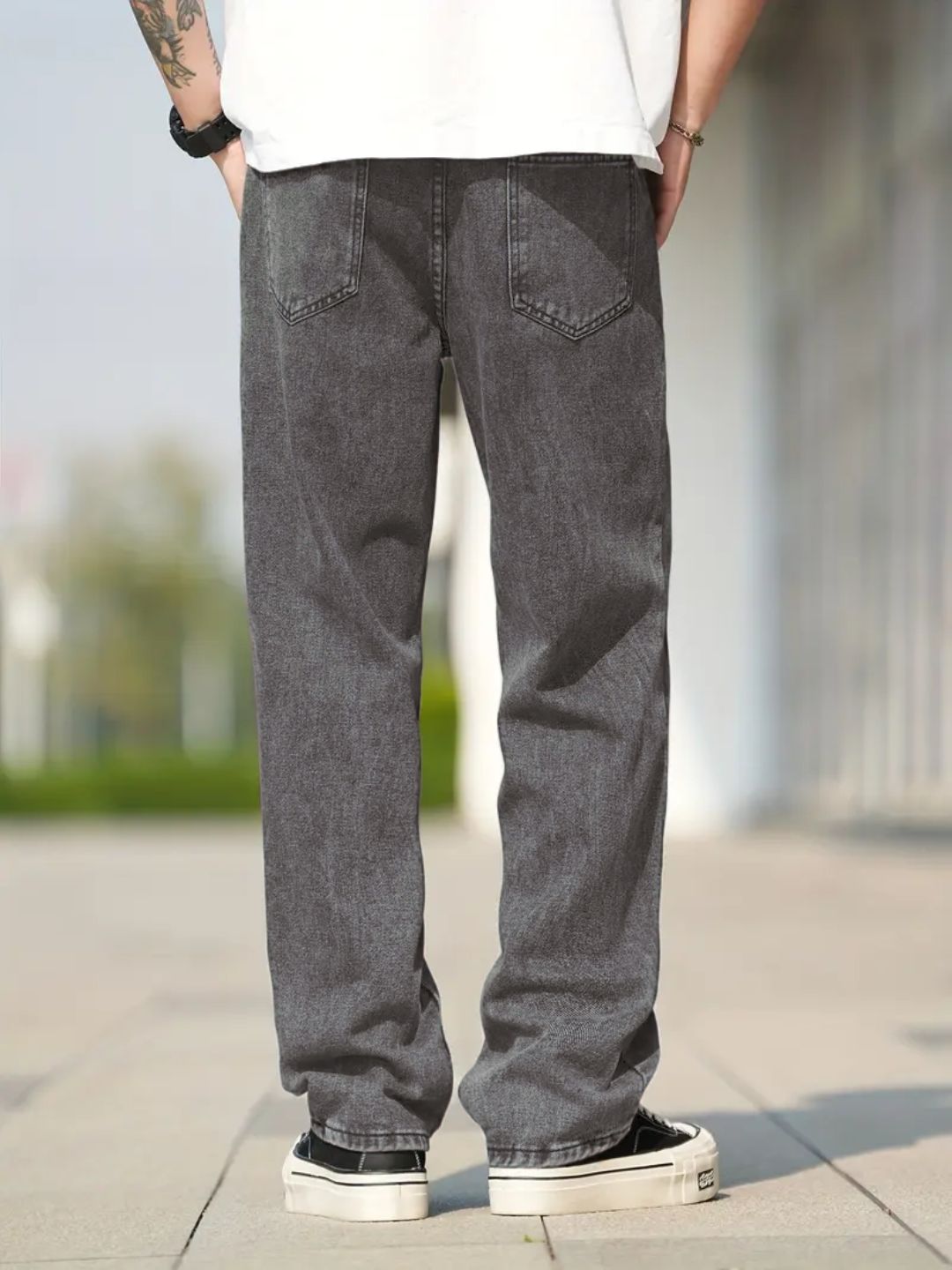 Men's Casual Loose-Fit Baggy Jeans