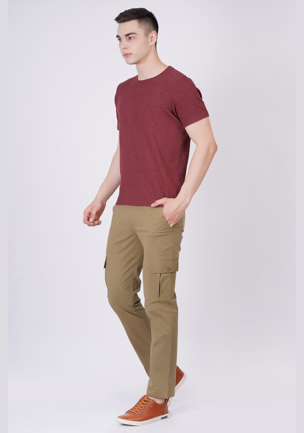 Men Regular fit Cargo Pant With Cross Pocket